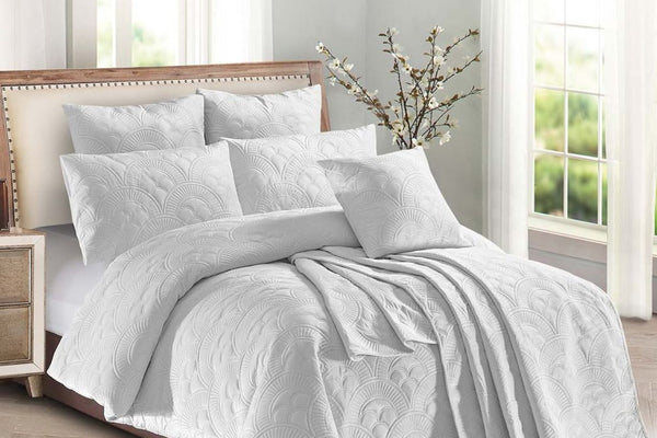 Concierge-Hotel-Linen-Mystique-Quilt_Cover-Set-White-Queen-or-King-Size