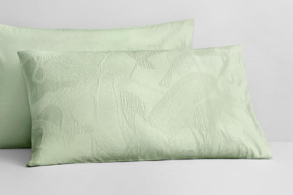 Sheridan's Carmay Quilt Cover Set comes with 1 x Quilt Cover & 1 x standard pillowcases