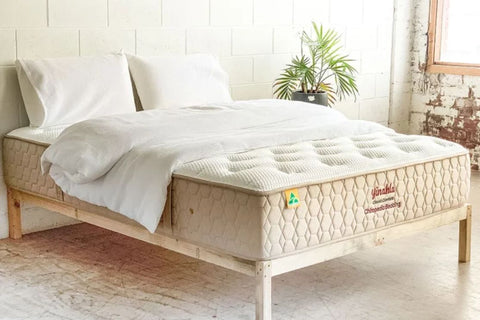 This ultra-premium mattress achieves that rare balance between luxurious comfort & proper spinal support. The first design has gone on to earn sterling reviews from customers & critics alike & was most recently awarded Australia’s ‘Mattress of the Year’ in 2022 & AGAIN in 2023 by Bedbuyer; Comfort Level = Medium Feel