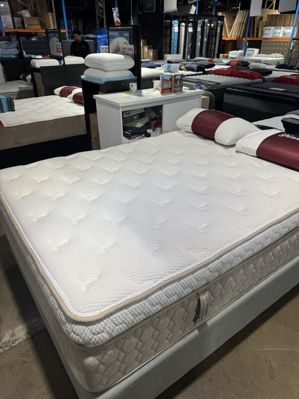 Yinahla ex Floor Stock - Copper Gel