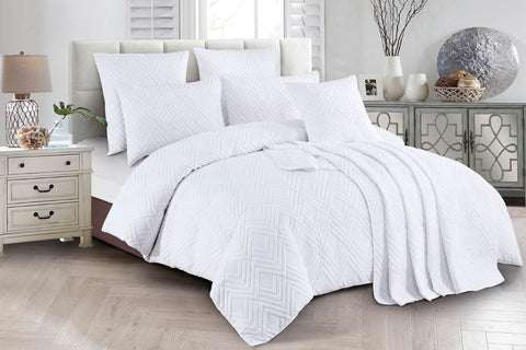 Concierge-Hotel-Linen-Frienze-Quilt_Cover-Set-White- Available in Queen or King Size