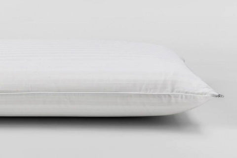 Dunlopillo Luxurious Latex Classic Medium Profile Medium Feel Pillow